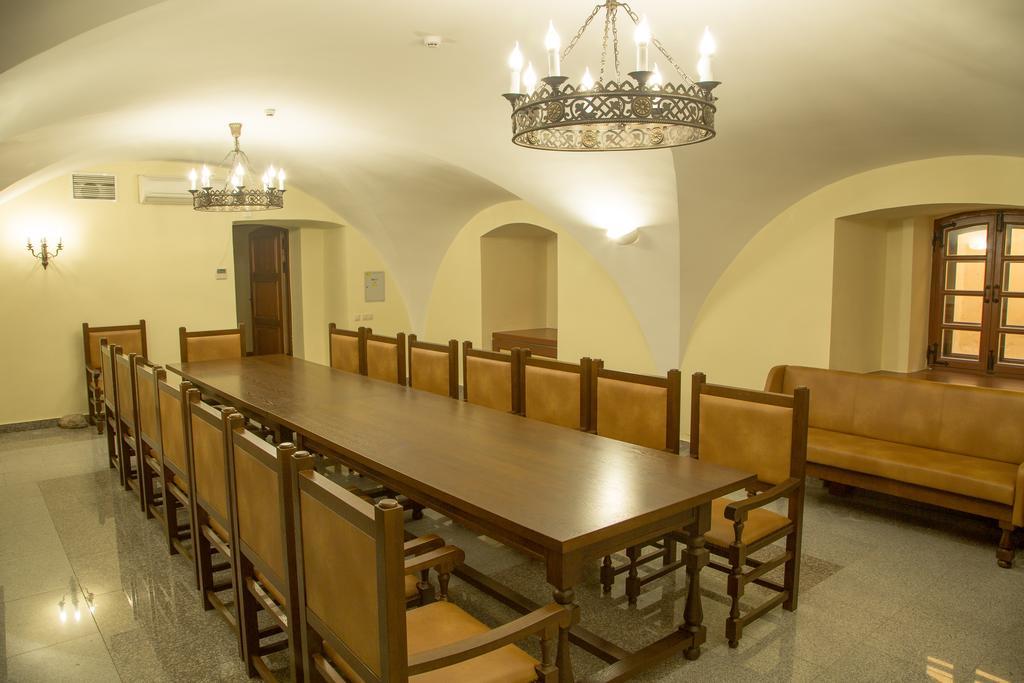 Hotel Monastyrski Minsk City Centre Luaran gambar