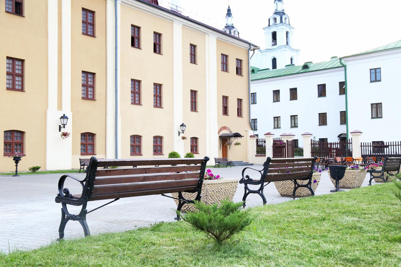 Hotel Monastyrski Minsk City Centre Luaran gambar